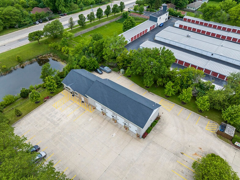 More Photos Of 2940 Weber Dr, Aurora Auto Repair For Sale