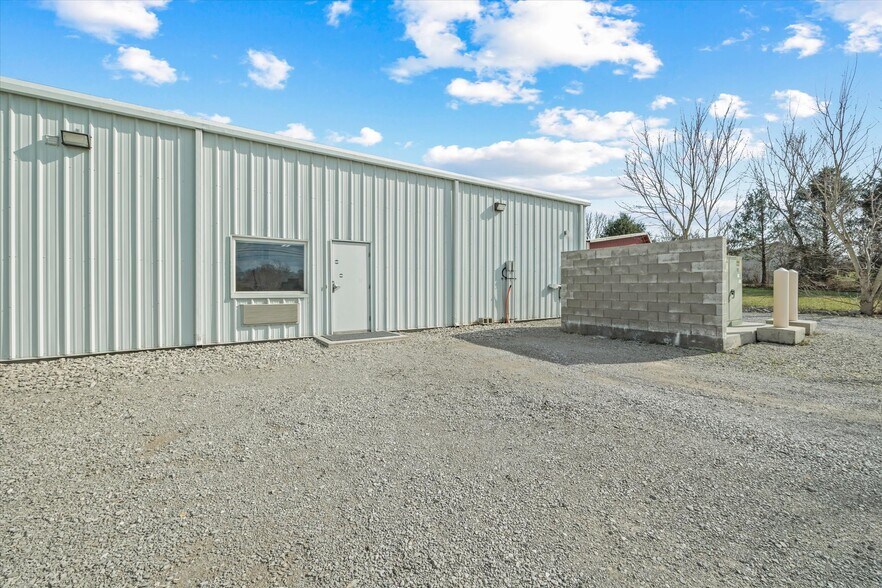 More Photos Of 340 Beaty Swamp Rd, Monroe Manufacturing For Sale