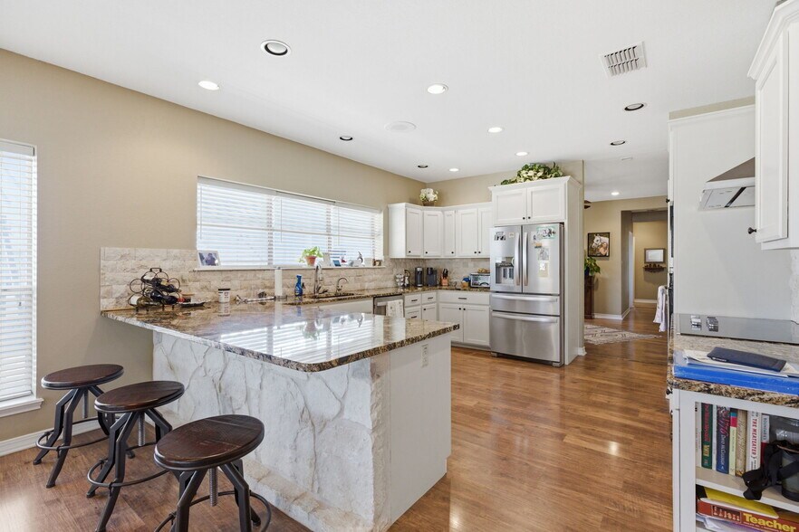 More Photos Of 40455 Interstate 10 W, Boerne Land For Sale