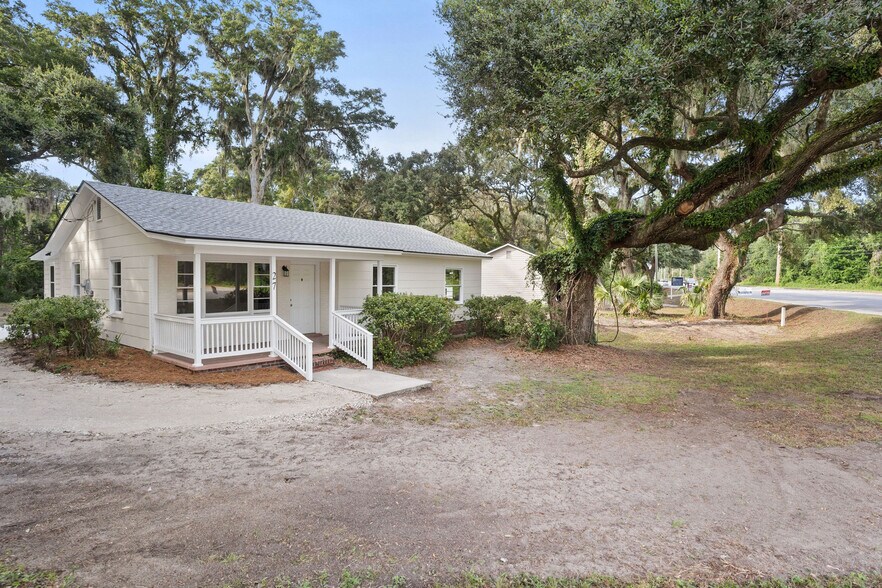 Primary Photo Of 27 Miller Dr W, Beaufort Office Residential For Sale