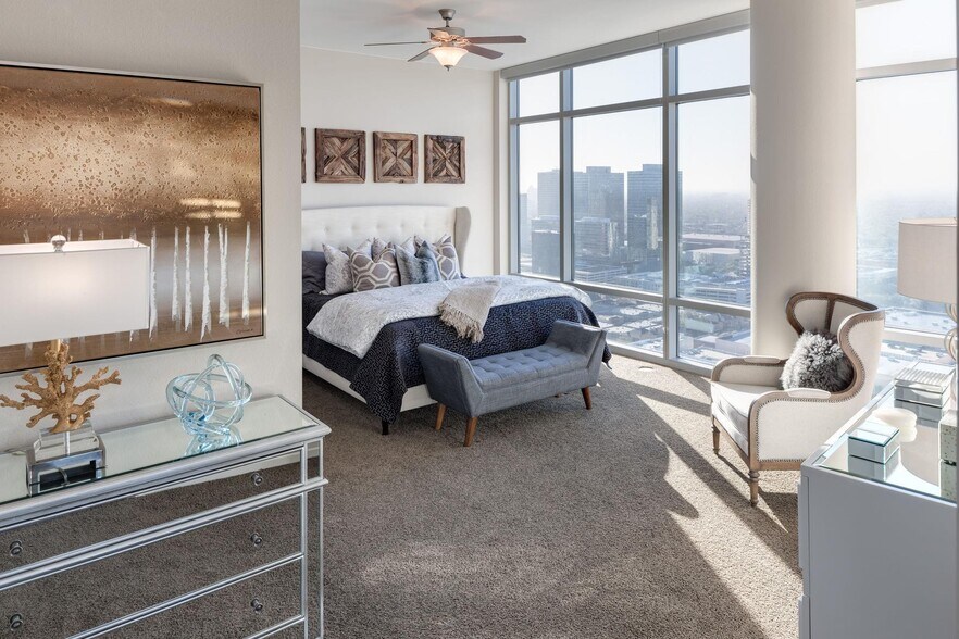 More Photos Of 2929 Weslayan St, Houston Apartments For Lease