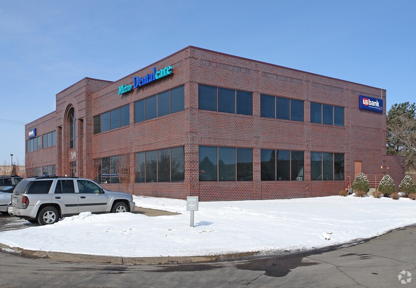 More Photos Of 2690 N Snelling Ave, Roseville Medical For Sale