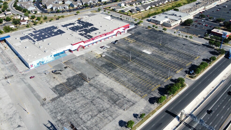 More Photos Of 2015 SW Loop 410, San Antonio Freestanding For Sale