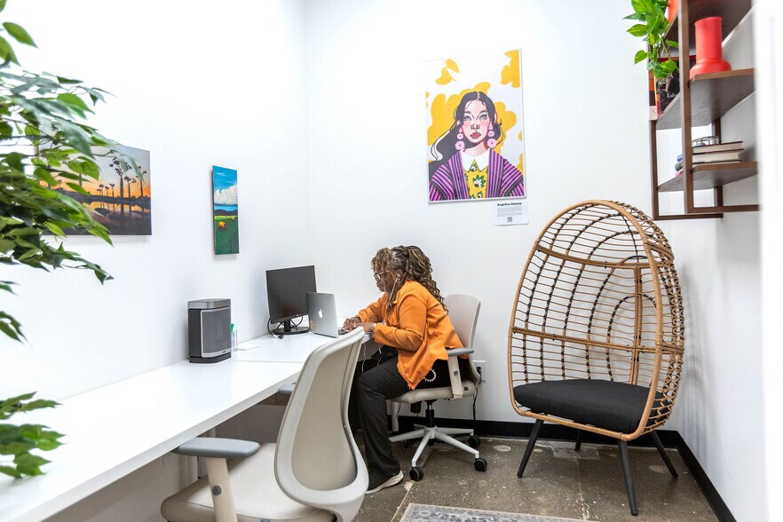 More Photos Of 1 Lackawanna Plz, Montclair Coworking Space