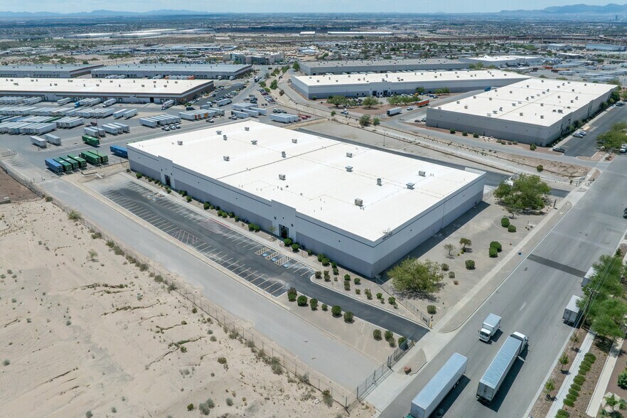 More Photos Of 12430 Mercantile Ave, El Paso Warehouse For Lease
