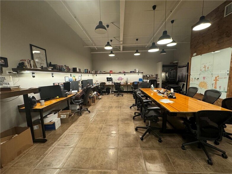 More Photos Of 1705 S Walton Blvd, Bentonville Office For Sale