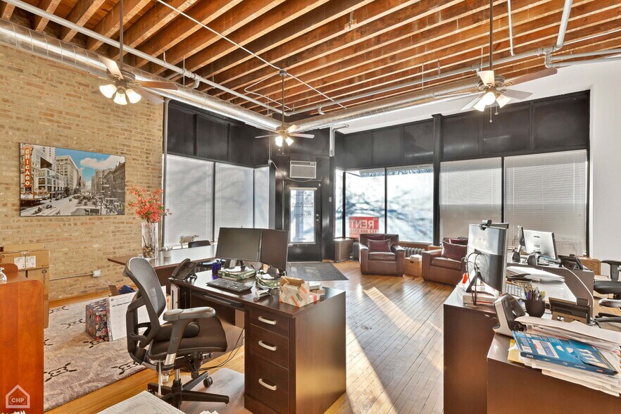 More Photos Of 4301 N Damen Ave, Chicago Office For Lease