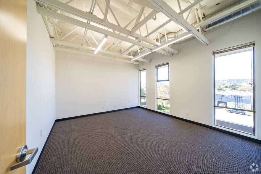 More Photos Of 1650 S Amphlett Blvd, San Mateo Unknown For Lease