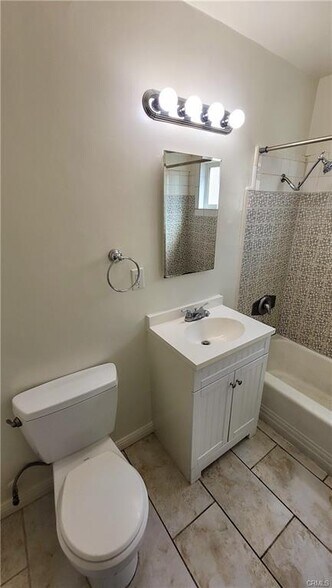 More Photos Of 133 N 2nd St, Montebello Apartments For Sale