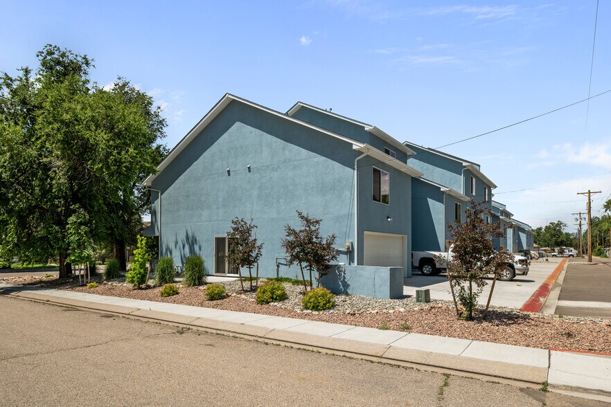 More Photos Of 375 E Ohio Ave, Fountain Apartments For Sale