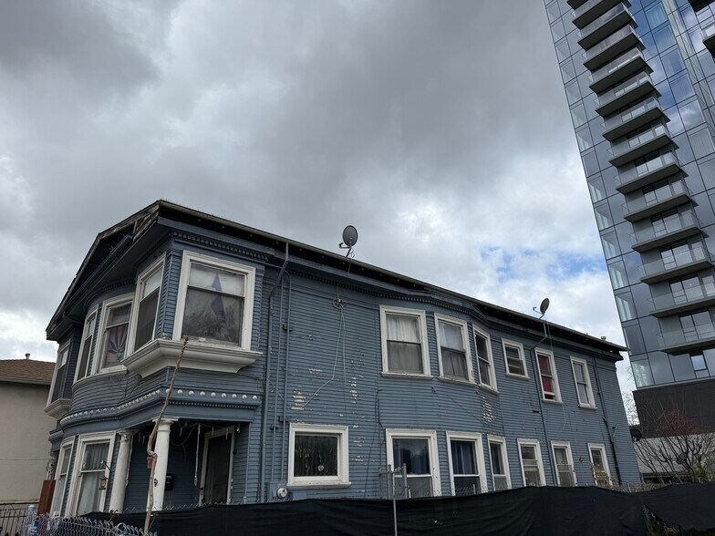 More Photos Of 623-625 S 2nd St, San Jose Dormitory For Sale