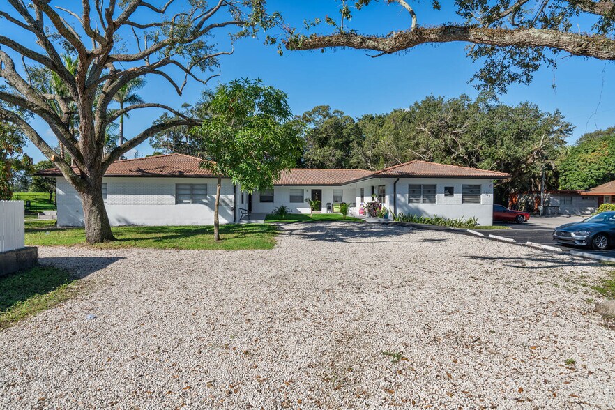 More Photos Of 3315-3331 SW 15th Ave, Fort Lauderdale Apartments For Sale