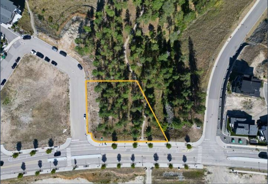 More Photos Of 1810 Hilltop, West Kelowna Land For Sale