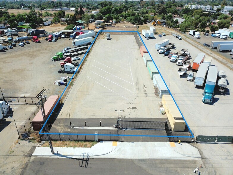 More Photos Of 3314 Cajon Blvd, San Bernardino Land For Lease