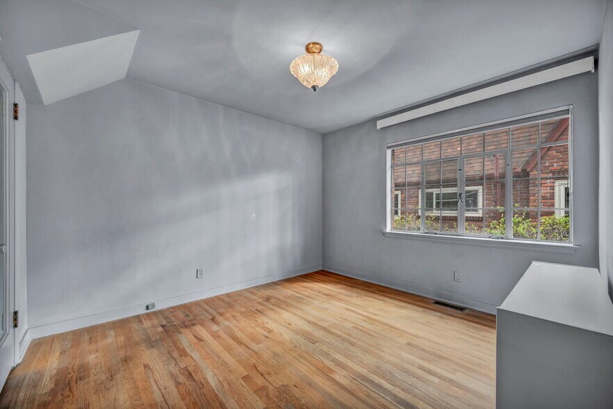 More Photos Of 588 Saint Lawrence Ave, Reno Multifamily For Sale