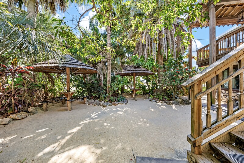 More Photos Of 5390 US 1, Grant-Valkaria Lodge Meeting Hall For Sale