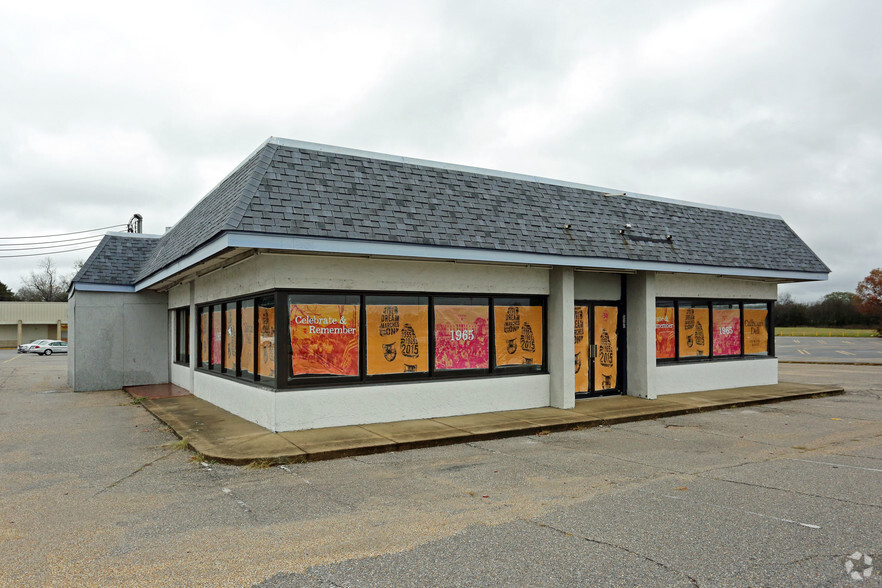 Primary Photo Of 880 W Fairview Ave, Montgomery Fast Food For Lease