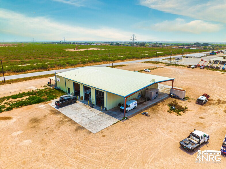 More Photos Of 7300 S County Road 1270, Midland Warehouse For Lease