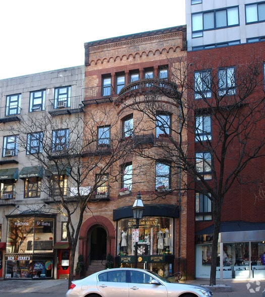 More Photos Of 176 Newbury St, Boston Storefront Retail Office For Lease