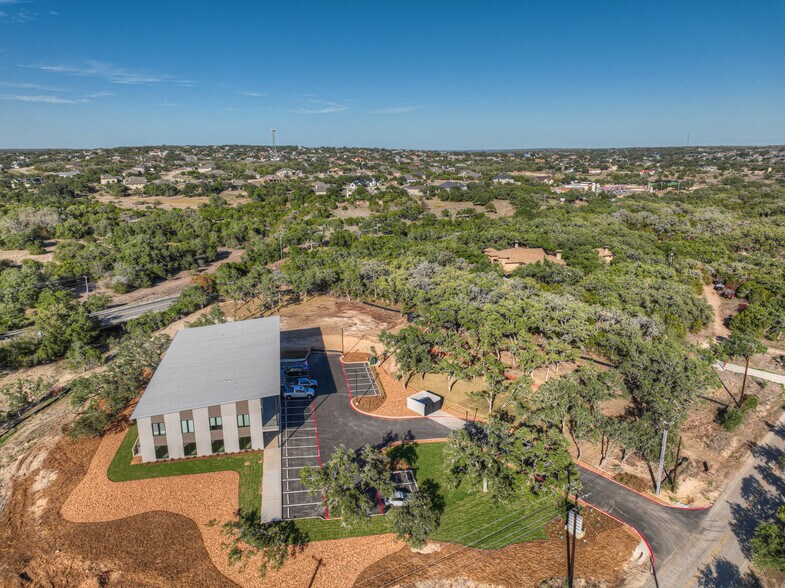 More Photos Of 1878 Herbelin Rd, New Braunfels Office For Sale