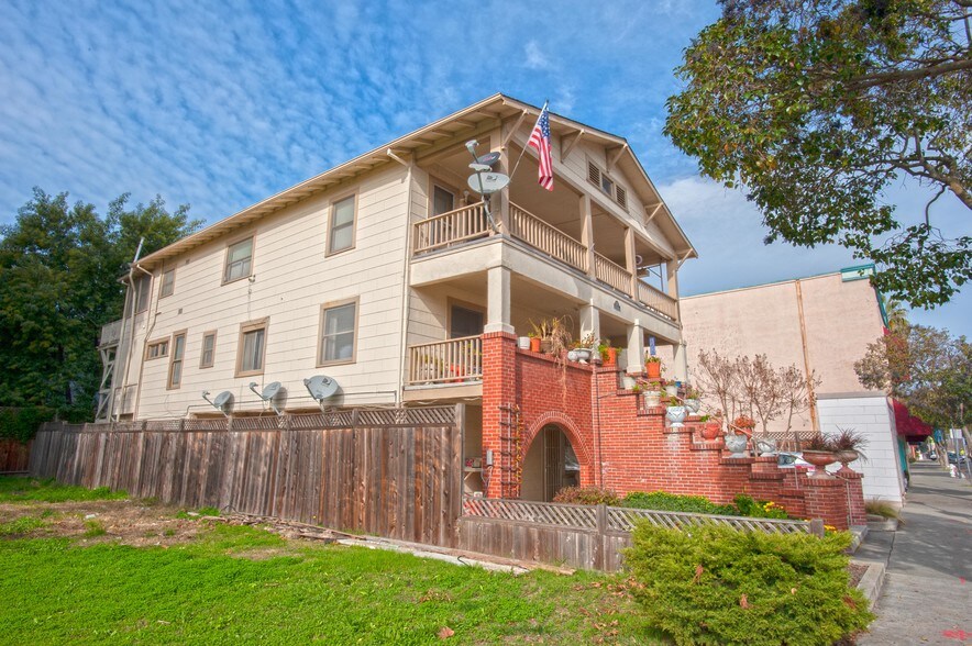 More Photos Of 815 Main St, Suisun City Apartments For Sale