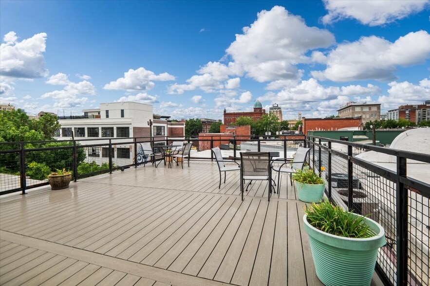 More Photos Of 110-118 W Marshall St, Richmond Apartments For Sale