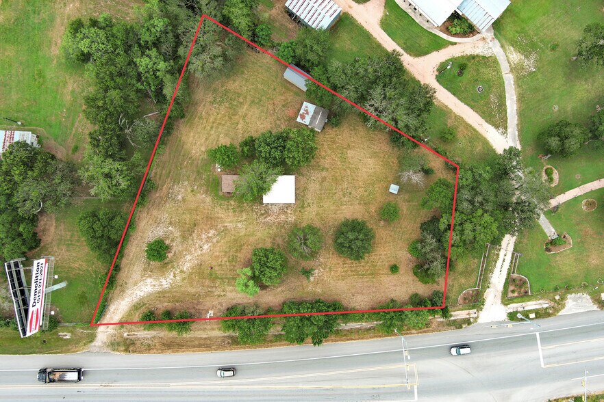 More Photos Of 901 Highway 21 W, Cedar Creek Land For Sale
