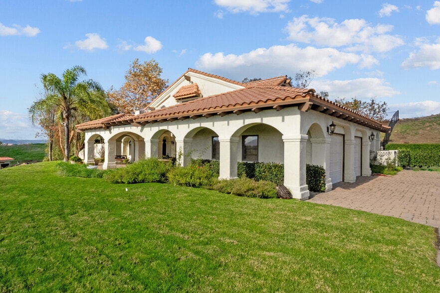 More Photos Of 41309 Avenida Biona, Temecula Winery Vineyard For Sale