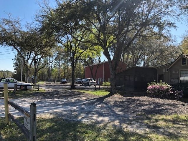 More Photos Of 2216 S Mimosa Ave, Middleburg General Retail For Sale