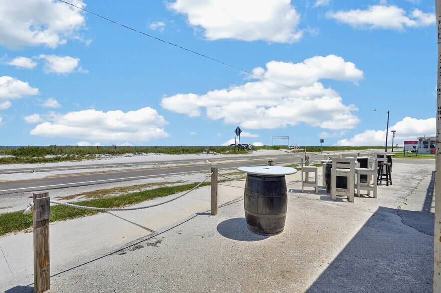 More Photos Of 1112 S Ocean Shore Blvd, Flagler Beach Restaurant For Sale