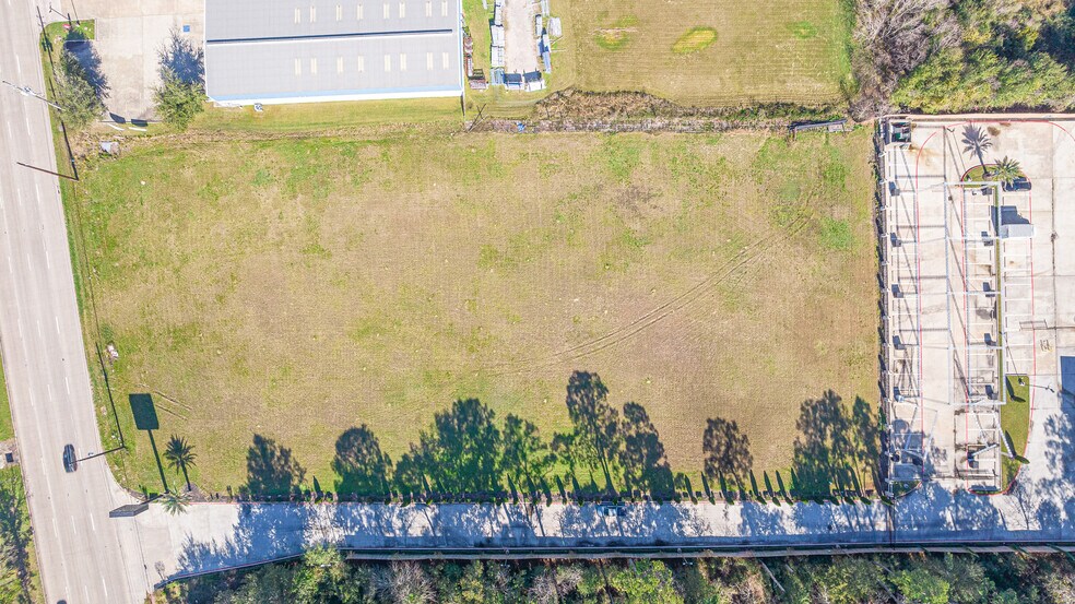 More Photos Of 14380 North Fwy, Houston Land For Sale