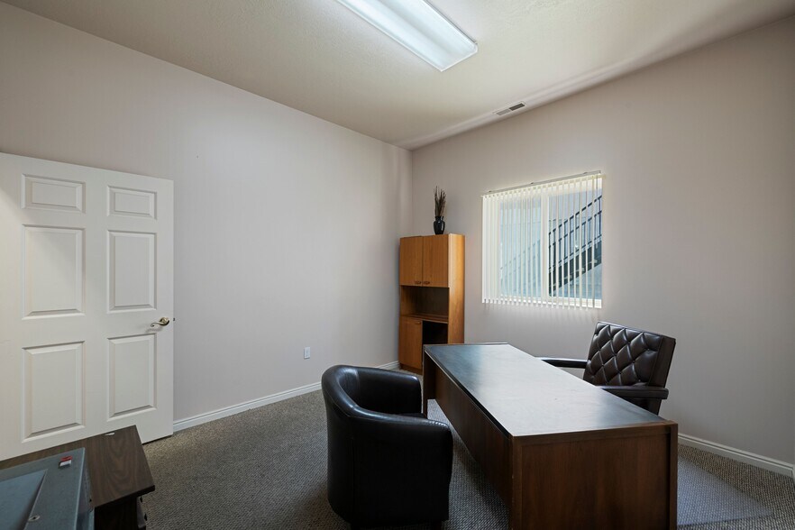 More Photos Of 216 W 4860 S, Salt Lake City Service For Sale