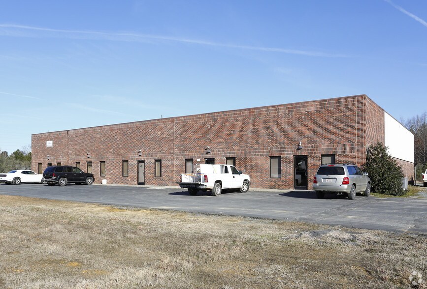 Primary Photo Of 3308 Westwood Industrial Dr, Monroe Warehouse For Lease