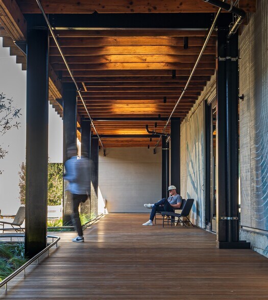 More Photos Of 3333 Casitas Ave, Los Angeles Unknown For Lease