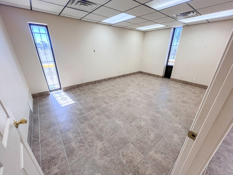 More Photos Of 6501 County Road 150, Midland Industrial For Sale