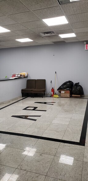 More Photos Of 43-20 54th Rd, Maspeth Warehouse For Sale