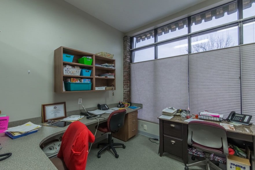 More Photos Of 2924 Main St, Buffalo Storefront Retail Office For Sale