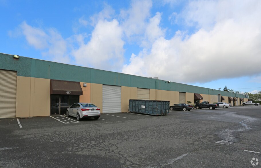 More Photos Of 401-483 McCormick St, San Leandro Warehouse For Lease