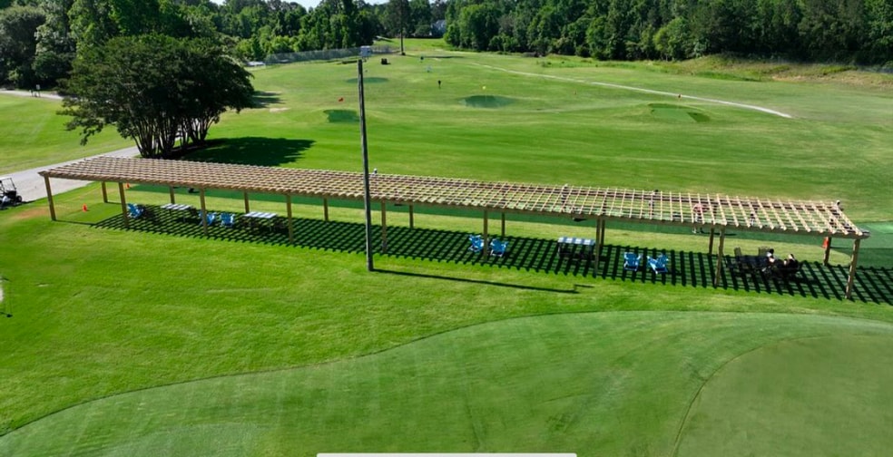 Primary Photo Of 2368 Country Club Dr, Hampstead Golf Course Driving Range For Sale