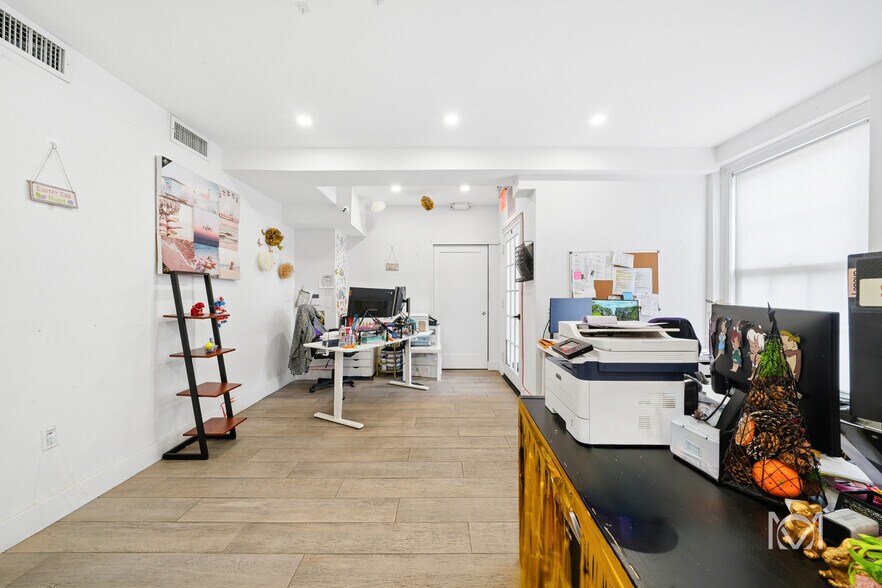 More Photos Of 336 Central Park W, New York Apartments For Sale