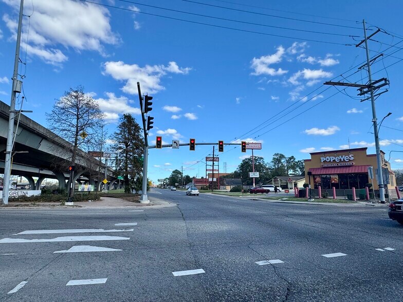 More Photos Of 1401 Lafayette St, Gretna Fast Food For Lease