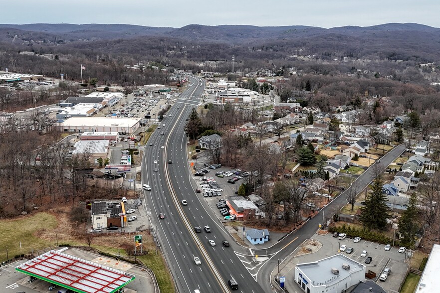 More Photos Of 1432 State Rt 23, Butler Freestanding For Lease