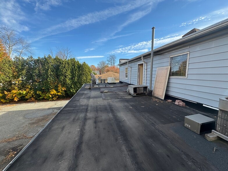 More Photos Of 37-39 Main St, Succasunna General Retail For Sale