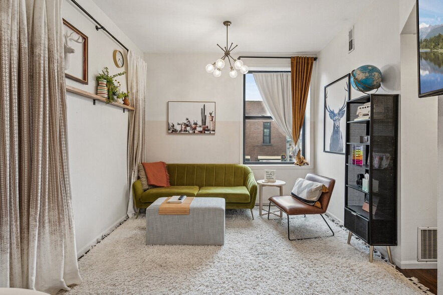 More Photos Of 100 State St N, Waseca Restaurant For Sale