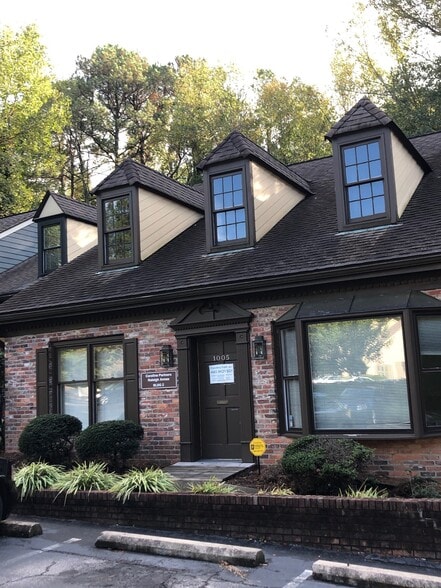 More Photos Of 1001-1017 Dresser Ct, Raleigh Office For Lease