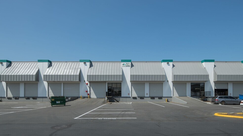 More Photos Of 3571-3599 NW Yeon Ave, Portland Unknown For Lease