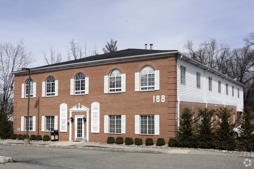 Primary Photo Of 188 Eagle Rock Ave, Roseland Office For Lease