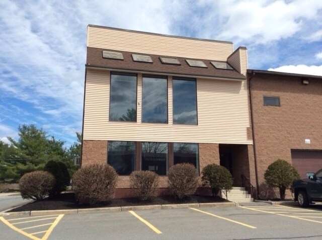 More Photos Of 400 Riverside St, Portland Medical For Lease