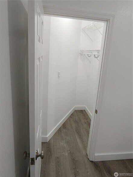 More Photos Of 1700 California Ave S, Long Beach Apartments For Sale