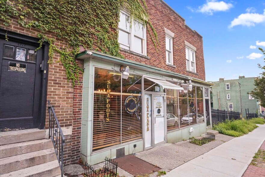 More Photos Of 165 Madison Ave, Albany Storefront Retail Residential For Sale